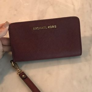 Michael Kors wristlet